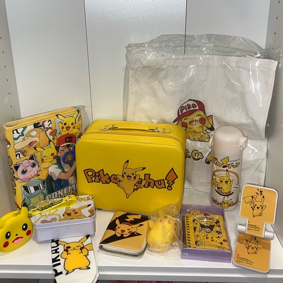 Pikachu Yellow Kids Accessory Set